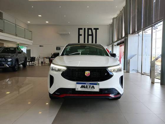 FIAT FASTBACK 1.3 TURBO 270 FLEX ABARTH AT6 FIAT FASTBACK 1.3 TURBO 270 FLEX ABARTH AT6